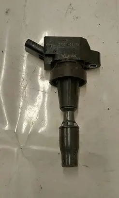 Hyundai Kona I High voltage ignition coil 273012B120