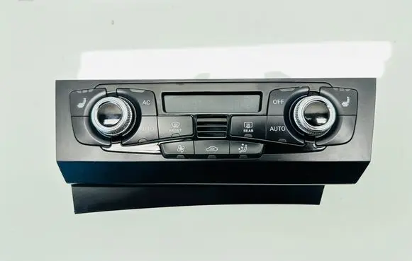 Audi A4 S4 B8 8K Climate control unit 8K1820043AJ A2C37833700