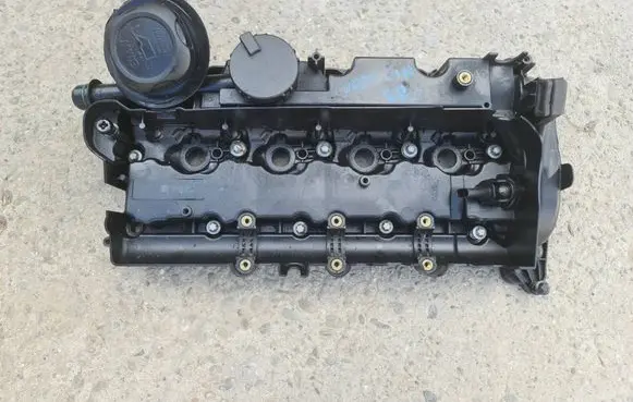 Rocker cam cover