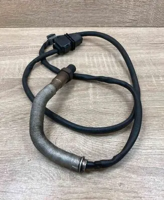 BMW 7 F01 F02 F03 F04 Lambda probe sensor 7586692 0258017207