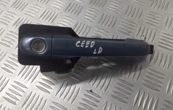 KIA Ceed Front door exterior handle