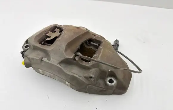 Audi Q7 4M Front brake caliper 4M0615106EB
