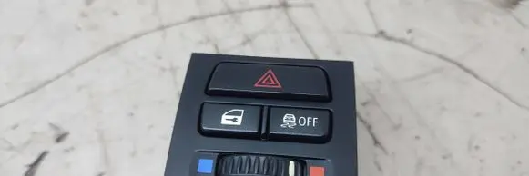 BMW 3 E90 E91 Hazard light switch 9196714