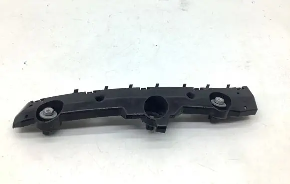 Nissan Leaf II (ZE1) Front bumper mounting bracket 622255SK0A