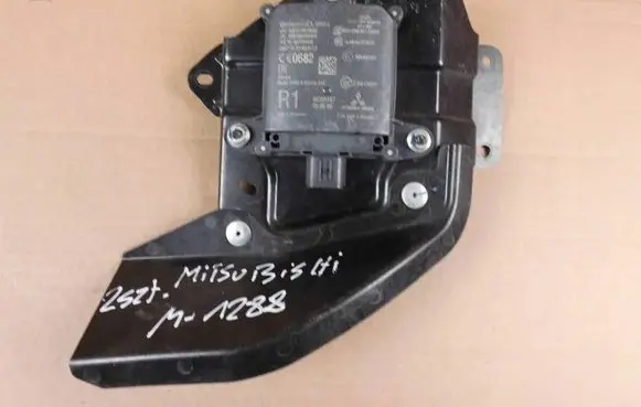 Mitsubishi Outlander Blind spot module 8638A147