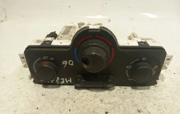 Renault Megane II Climate control unit 69420003 M031066R KG5F9B
