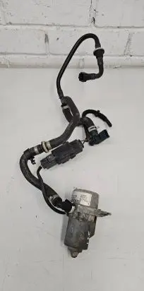 Opel Astra J Vacuum pump 86253114 13343961