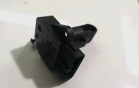 Toyota Corolla Verso AR10 Mass air flow meter 222040N010