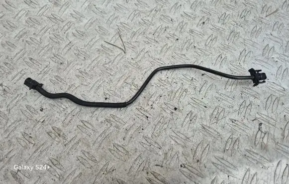 Volvo V60 Engine coolant pipe/hose