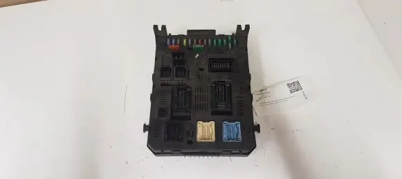 Citroen C5 Fuse module 281201930C 281192483C