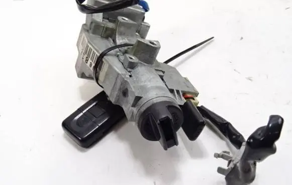Nissan X-Trail T31 Ignition lock
