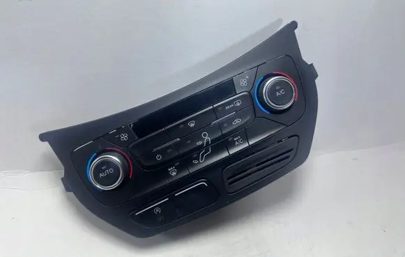 Ford Kuga II Climate control unit GJ5T18C612AJ