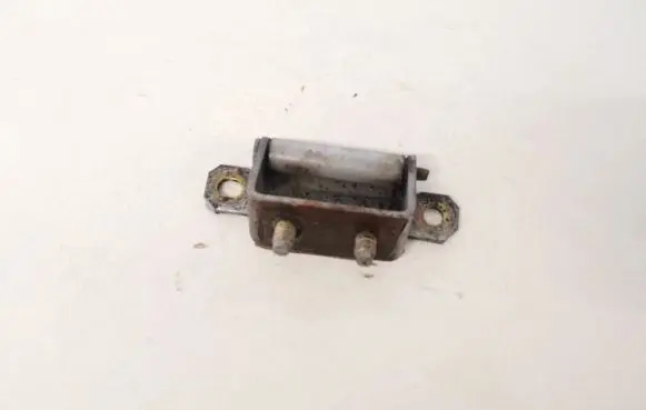 Nissan Primera Tailgate/trunk/boot hinge