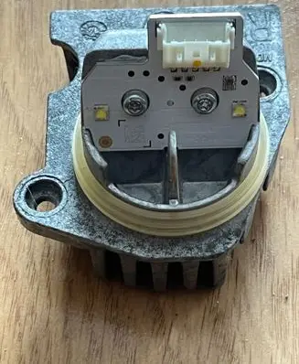 BMW X1 E84 LED ballast control module 7814233 6006728