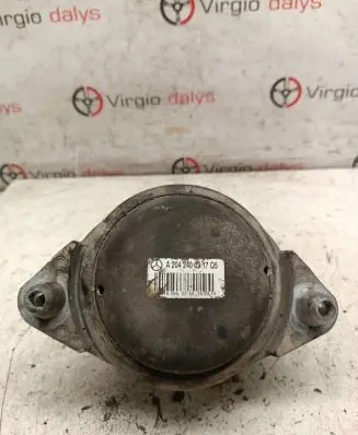 Mercedes-Benz E W212 Engine mount bracket A2042400317