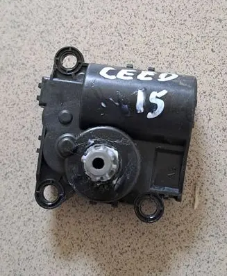 KIA Ceed Air flap motor/actuator D332-ATBAA02