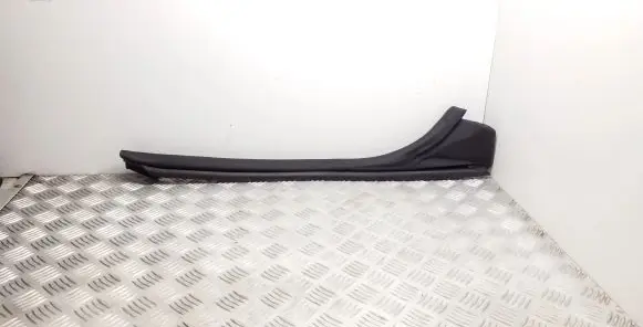 Audi A5 8T 8F Rubber seal front coupe door window 8F0831721C
