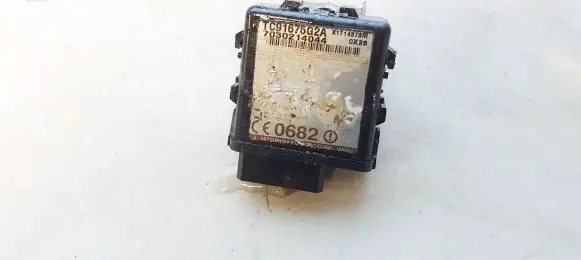 Mazda 323 F Immobilizer control unit/module tc91675g2a 7030214044