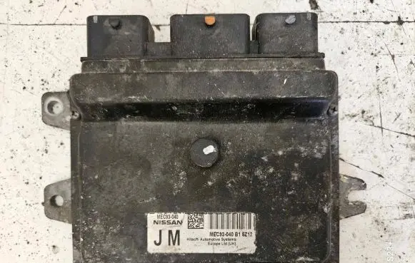 Nissan Micra Engine control unit/module MEC93040