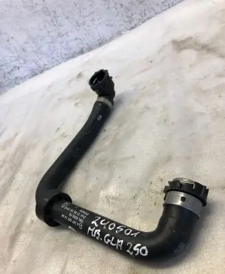 Mercedes-Benz GLA H247 Engine coolant pipe/hose A2475011464