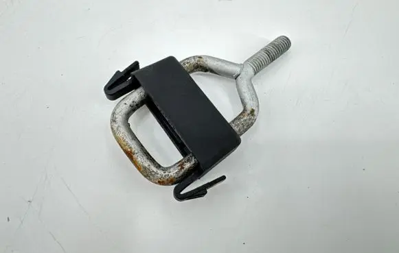 BMW 1 F20 F21 Engine bonnet/hood lock/latch loop/hook 7247079