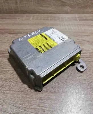 Toyota Corolla Verso AR10 Airbag control unit/module 891700F042 213819108