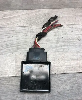 Volkswagen PASSAT B8 Fuel injection pump control unit/module 5Q0906121F 1423807181 VAG2000