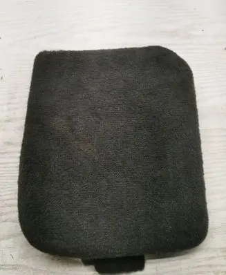 Trunk/boot lower side trim panel