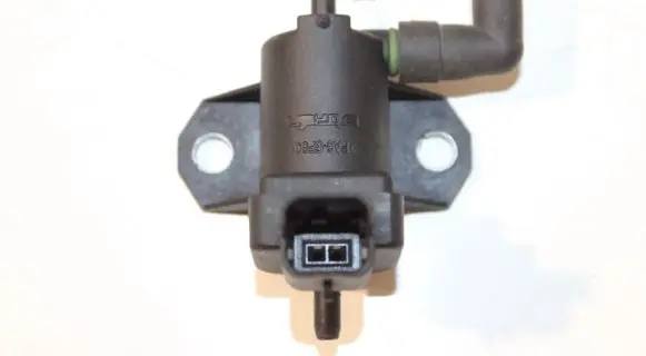 Volvo V40 Turbo solenoid valve 9688124580
