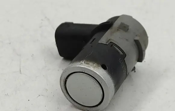 BMW 7 E65 E66 Parking PDC sensor 6875079