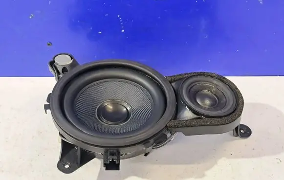 Volvo XC90 Front door speaker 30657757