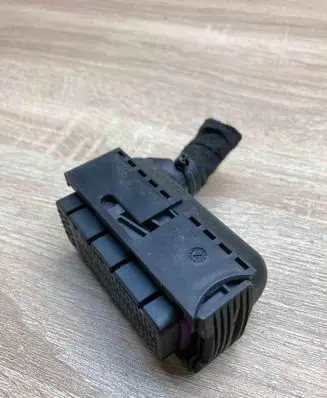 Audi A4 S4 B8 8K Plug wire 3C0906385