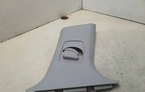 Citroen C4 II (B) pillar trim (top) 9687483377 MP6595