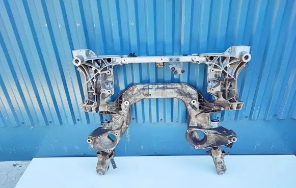 BMW 7 F01 F02 F03 F04 Front subframe 6792926 15072156