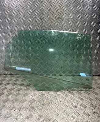 Audi A6 S6 C7 4G Front door window glass four-door 43R00082
