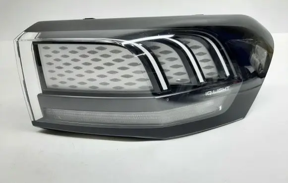 Rear/tail lights