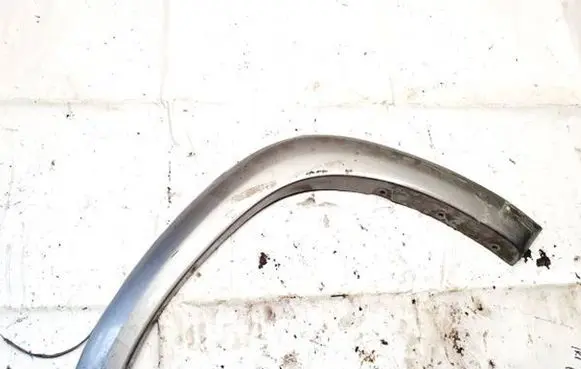 Toyota RAV 4 (XA20) Front arch trim 7560242070 75602-42080