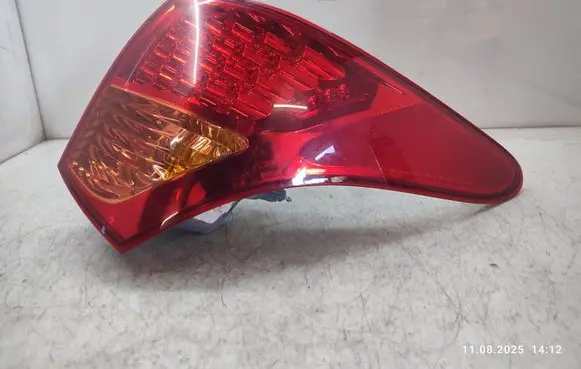 Rear/tail lights