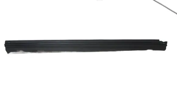 Volvo XC40 Side skirt front trim 31448224 XCZDSDD6X6ZZSVOLVO