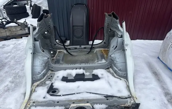 Toyota RAV 4 (XA50) Rear bodywork 