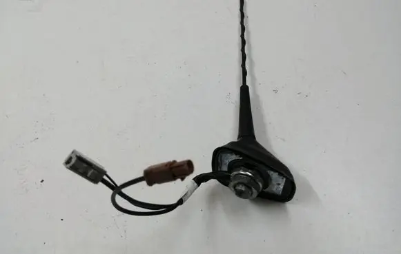 Nissan Qashqai Aerial GPS antenna 