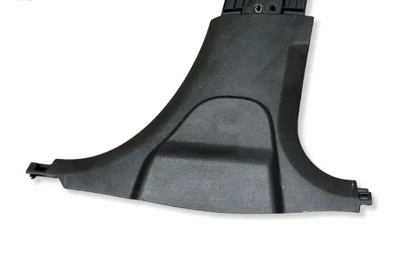 Dodge Charger (B) pillar trim (bottom) 100017179