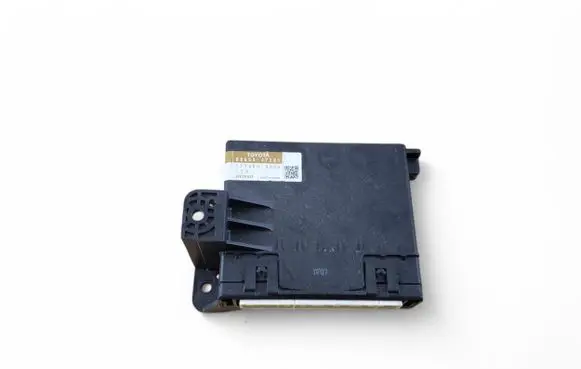 Toyota Prius+ (ZVW40) Air conditioning/heating control unit 8865047281