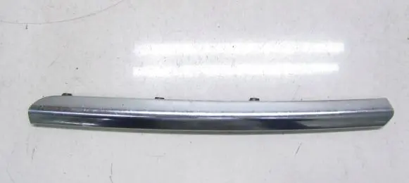 Opel Vivaro Front bumper upper radiator grill 8200044875