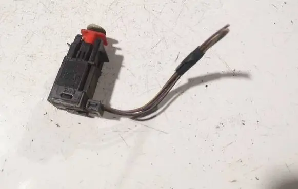 Brake pedal sensor switch