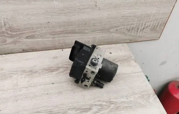 Skoda Superb B5 (3U) ABS Pump 3U0614517