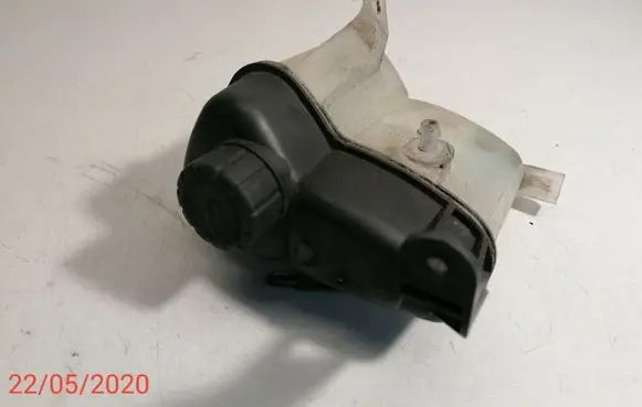 Mercedes-Benz B W245 Coolant expansion tank/reservoir A1695000049