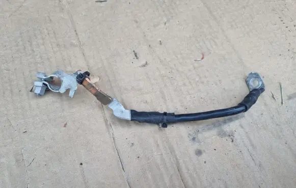 KIA Xceed Negative earth cable (battery) 