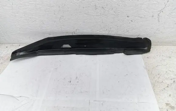 Volkswagen Golf VII Fender end trim 5G0821112B