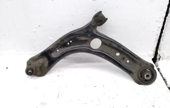 Volkswagen PASSAT B8 Front lower control arm/wishbone